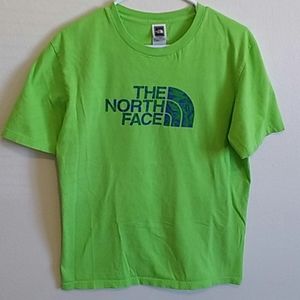 BOGO! 🔥M's The North Face t-shirt